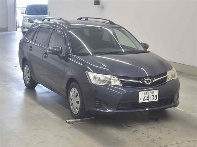 10031 Toyota Corolla fielder NZE161G 2012 г. (MIRIVE Aichi)